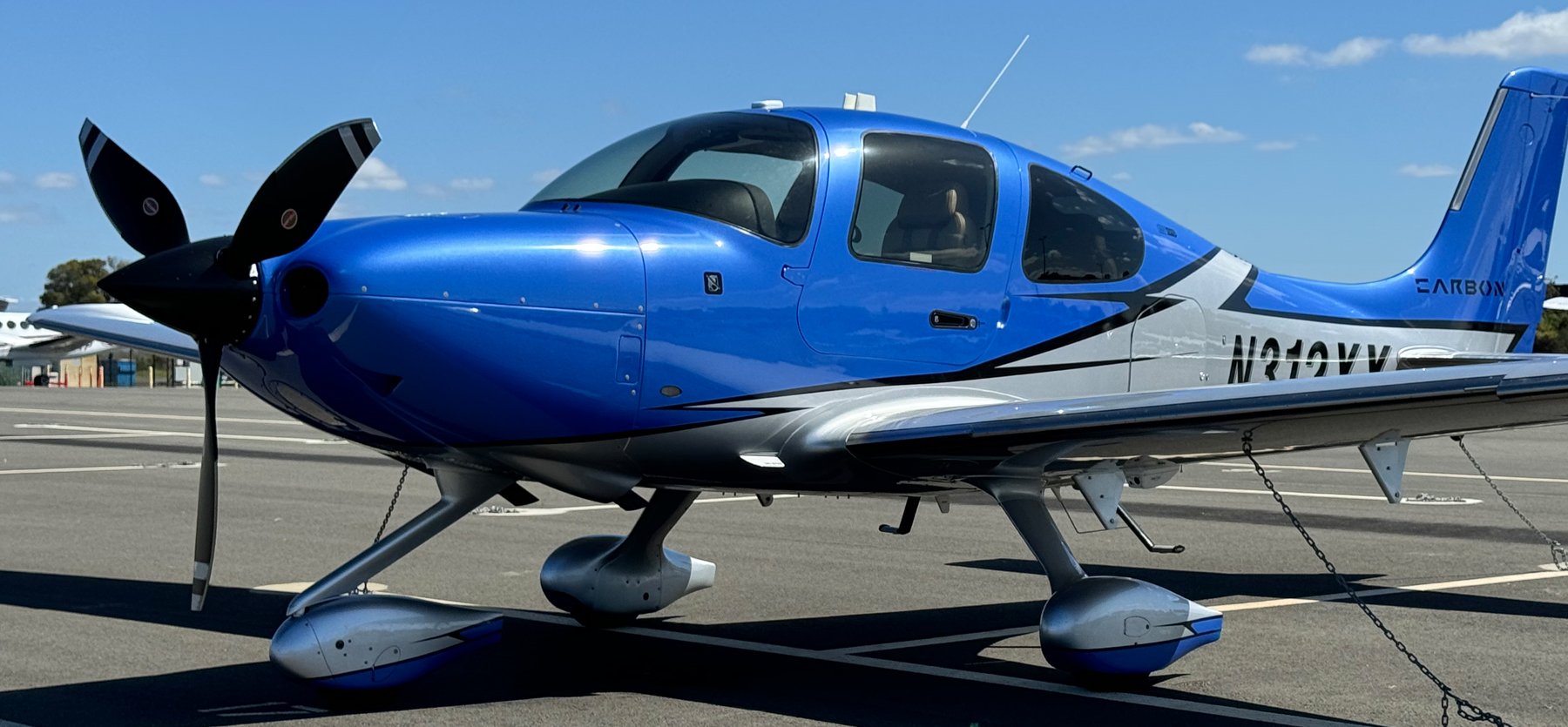 Cirrus SR22